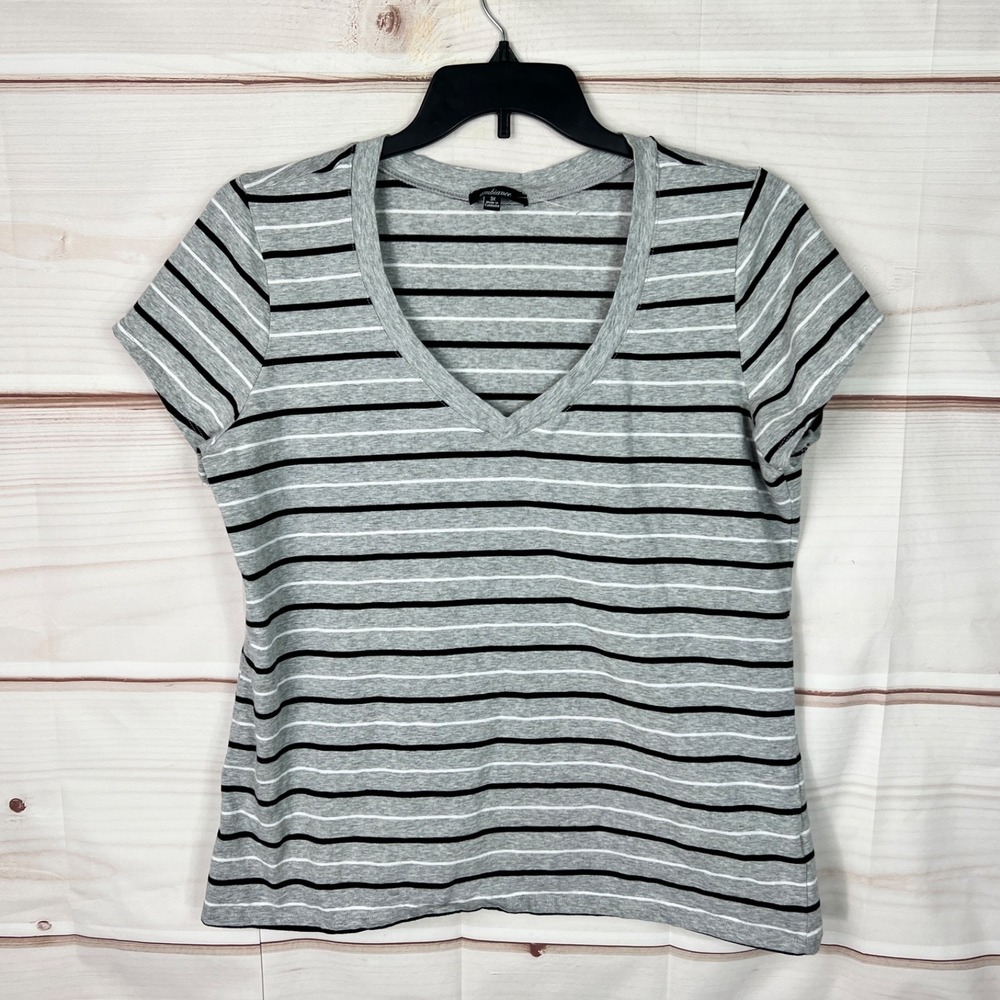 Ambiance Top Womens 3X Gray Black Stripe T-Shirt Cotton Stretch V-Neck Slim Fit